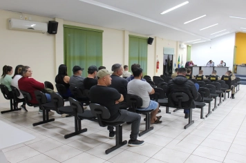 Câmara Municipal entrega Moção de Aplausos a Policiais do 27º Batalhão de Polícia Militar